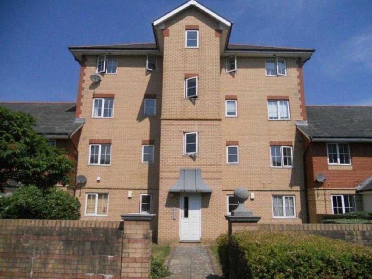 Cardiff Bay Apartment Exterior photo